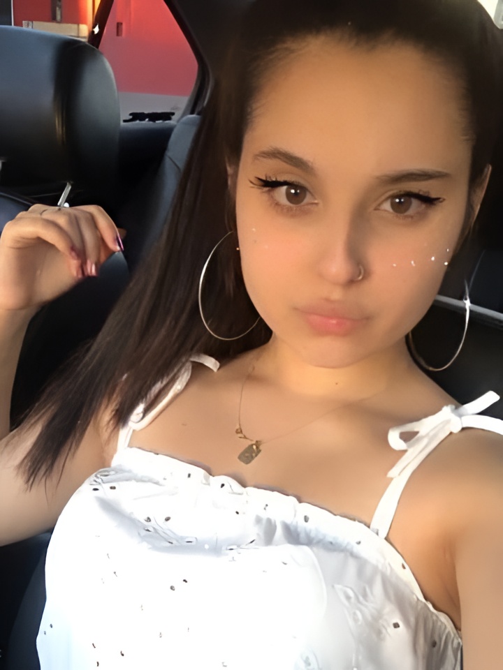 Жоржина привлекательная девушка из Новокузнецка цена от 3000 руб